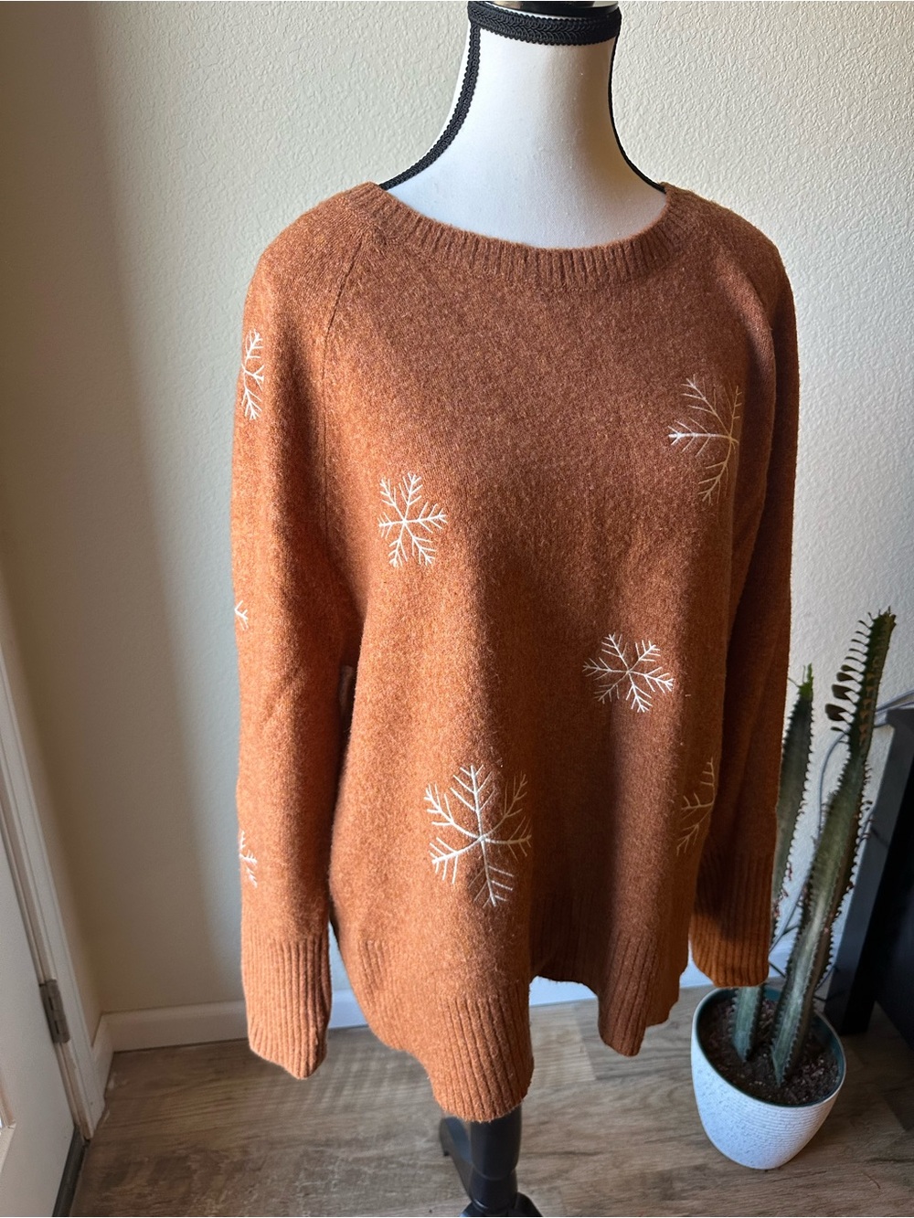 LOFT Crewneck Sweater